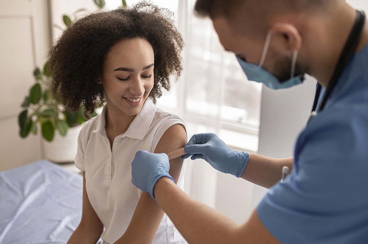 Posto Vera Cruz tem vacinação contra Covid e gripe até as 20 horas nesta quinta, 29