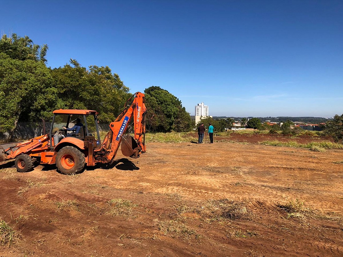 Município inicia construção de escola no Bairro Alto