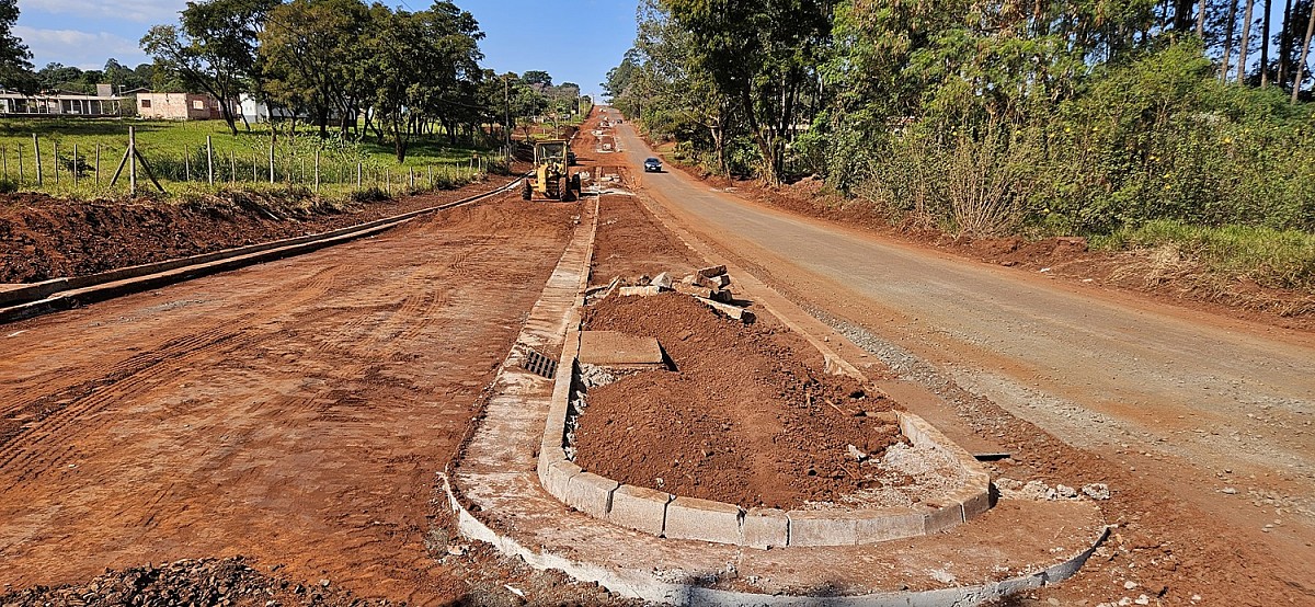 Obras para duplicação da Avenida Copacabana avançam em Avaré