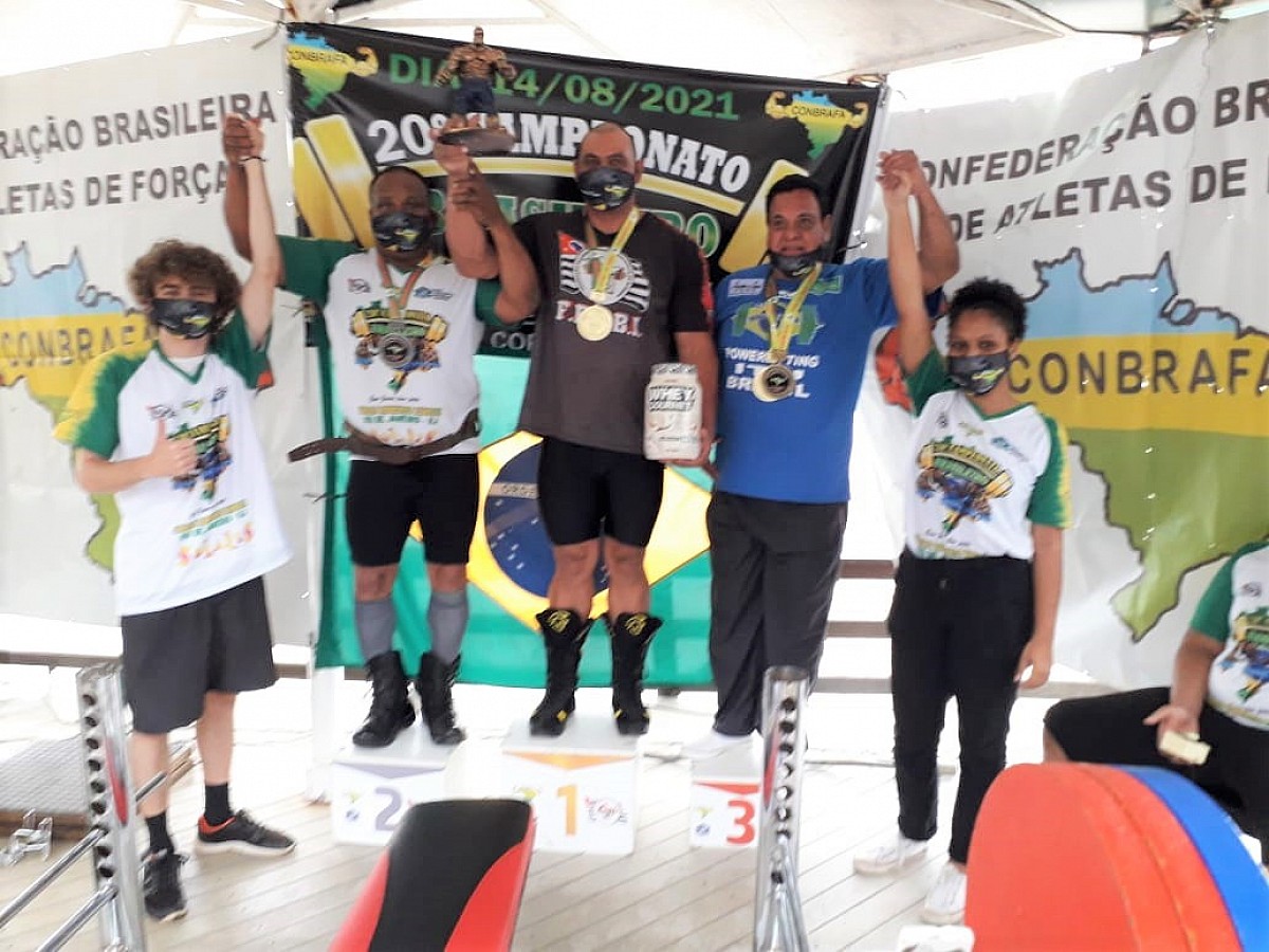 Atleta Jair Neves vence campeonato de supino no Rio de Janeiro