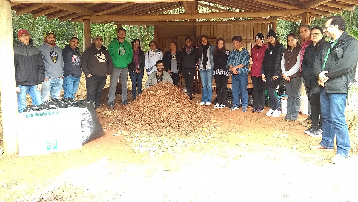 Secretaria desenvolve projeto-piloto sobre compostagem no Horto Florestal