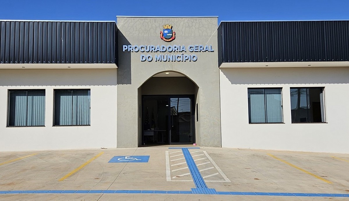 Advogado Edson Dias Lopes assume comando da Procuradoria-Geral do Município