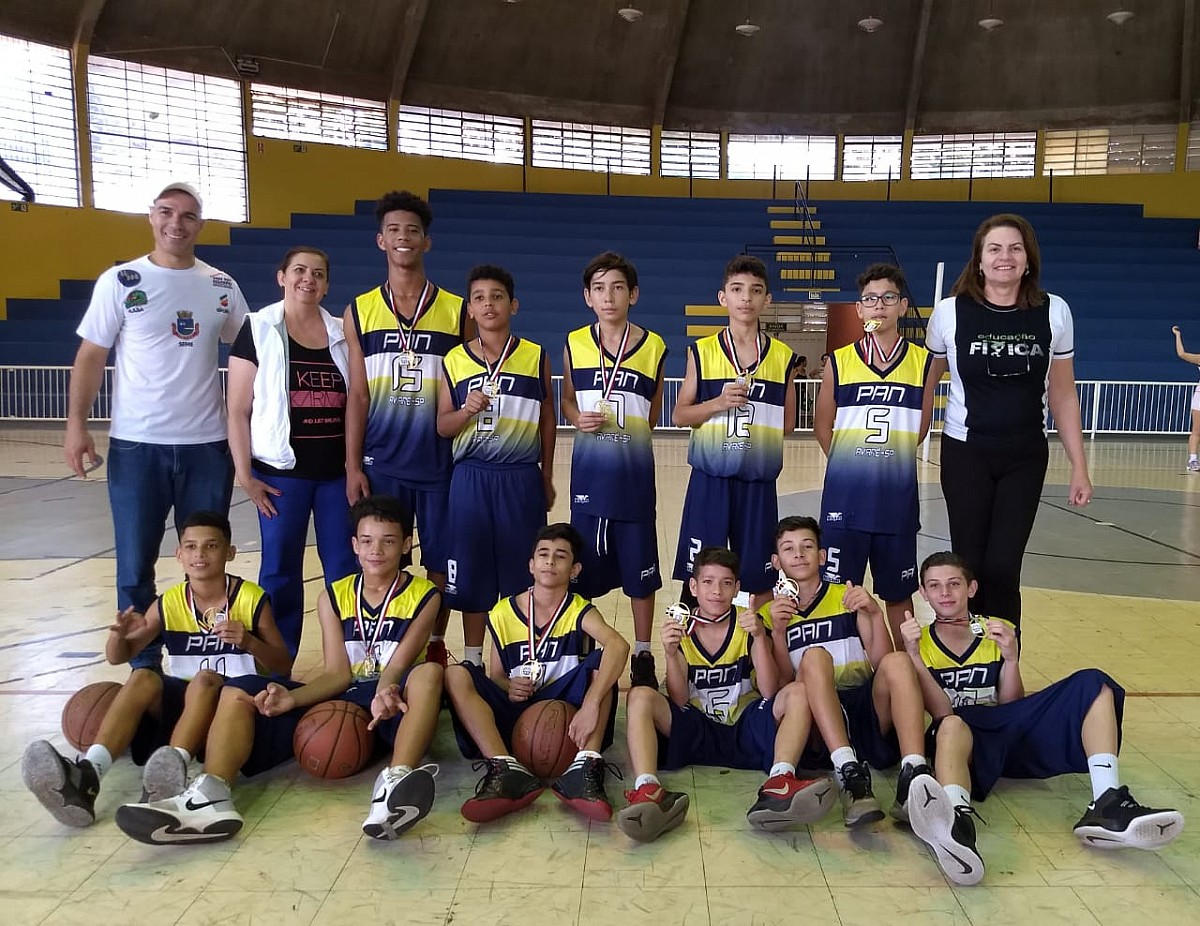 Basquete avança em duas categorias nos Jogos Escolares de São Paulo