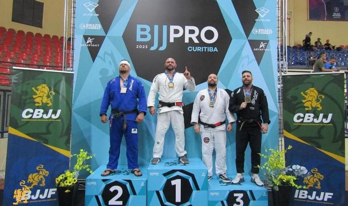 Avareense conquista título em campeonato internacional de jiu-jitsu