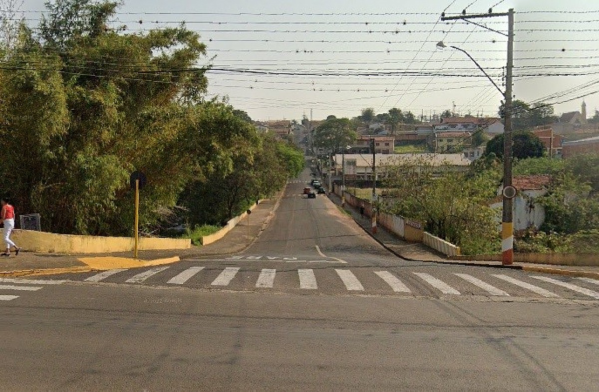 Rua Minas Gerais ganha sentido único entre Avenida Misael Euphrasio e Bairro Alto
