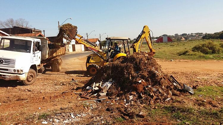 Prefeitura promove manutenção no  município