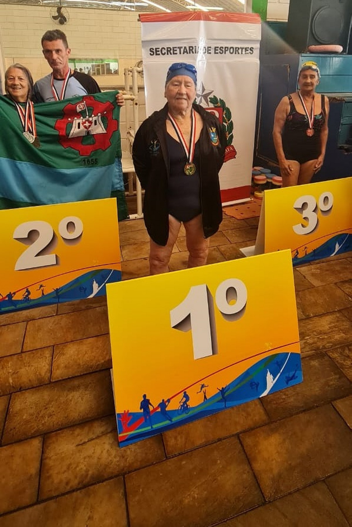 Nadadora de Avaré ganha medalha de ouro nos Jogos da Melhor Idade