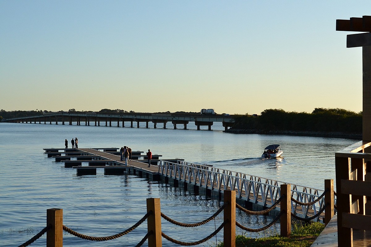 Cartão-postal de Avaré, Camping Municipal ganhou píer com vista espetacular