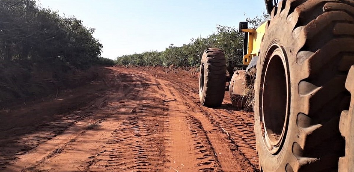 Prefeitura assina convênio para aquisição de maquinário agrícola