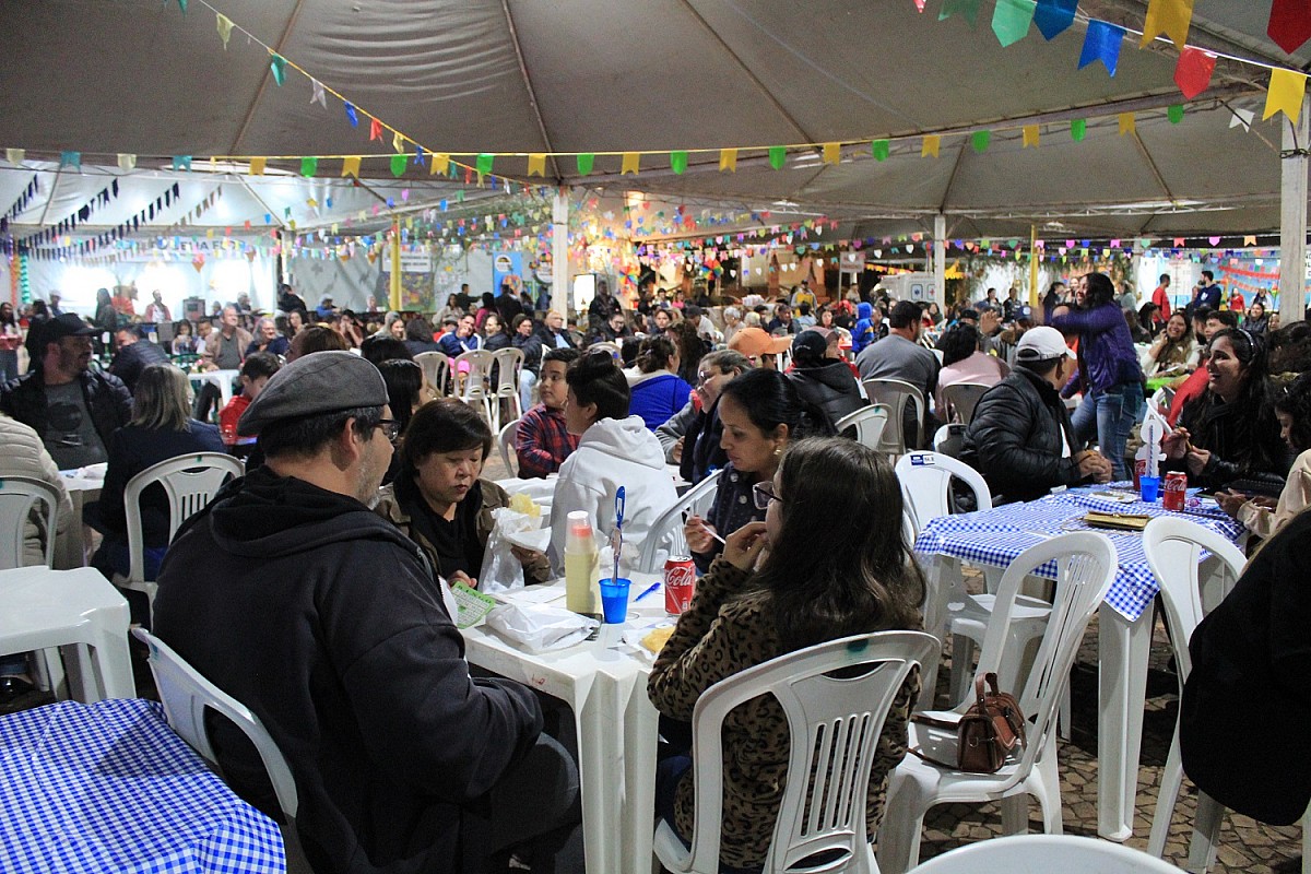 Confira imagens do tradicional Arraiá do Nhô Musa