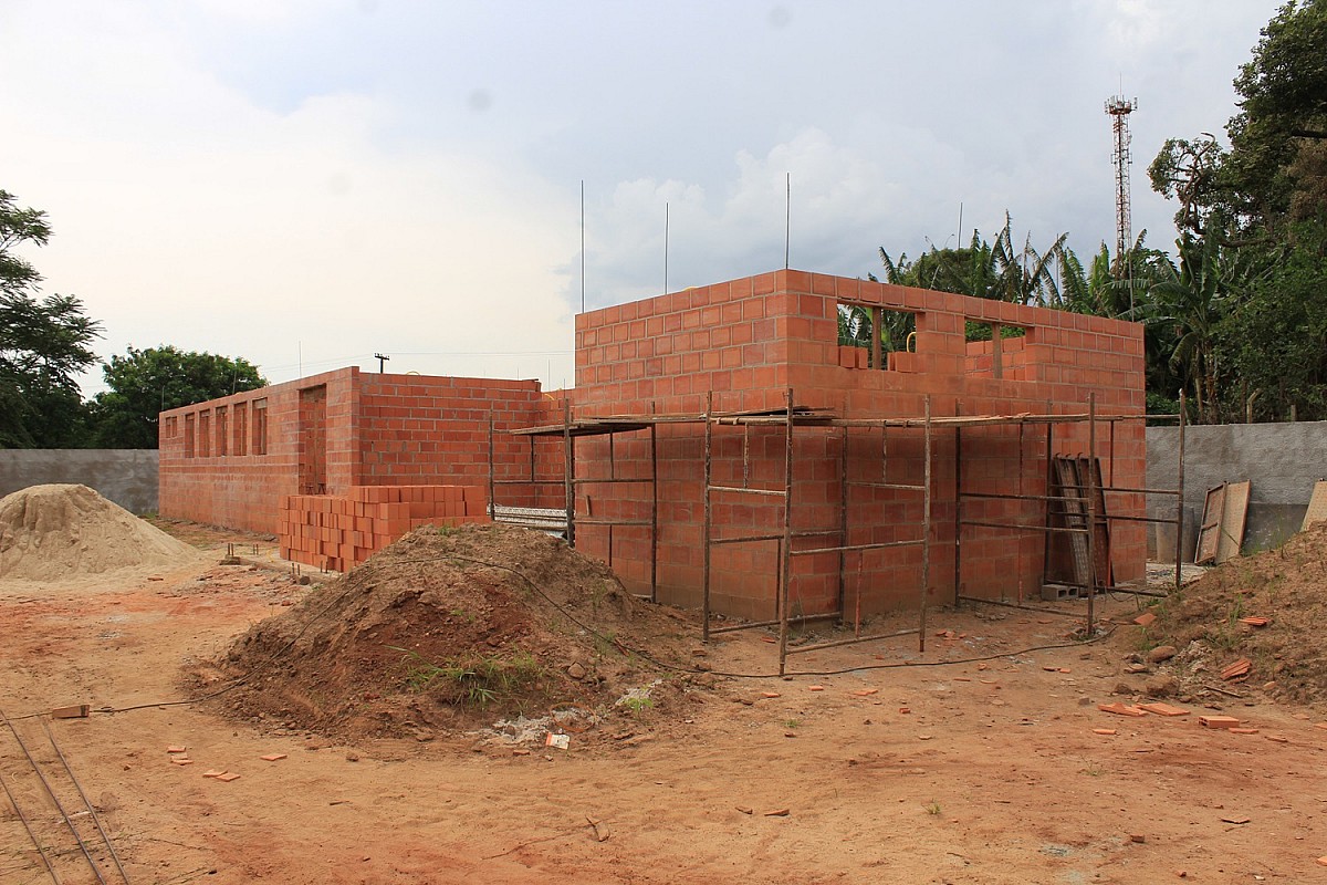 Construção do posto de saúde no Costa Azul entra em nova fase