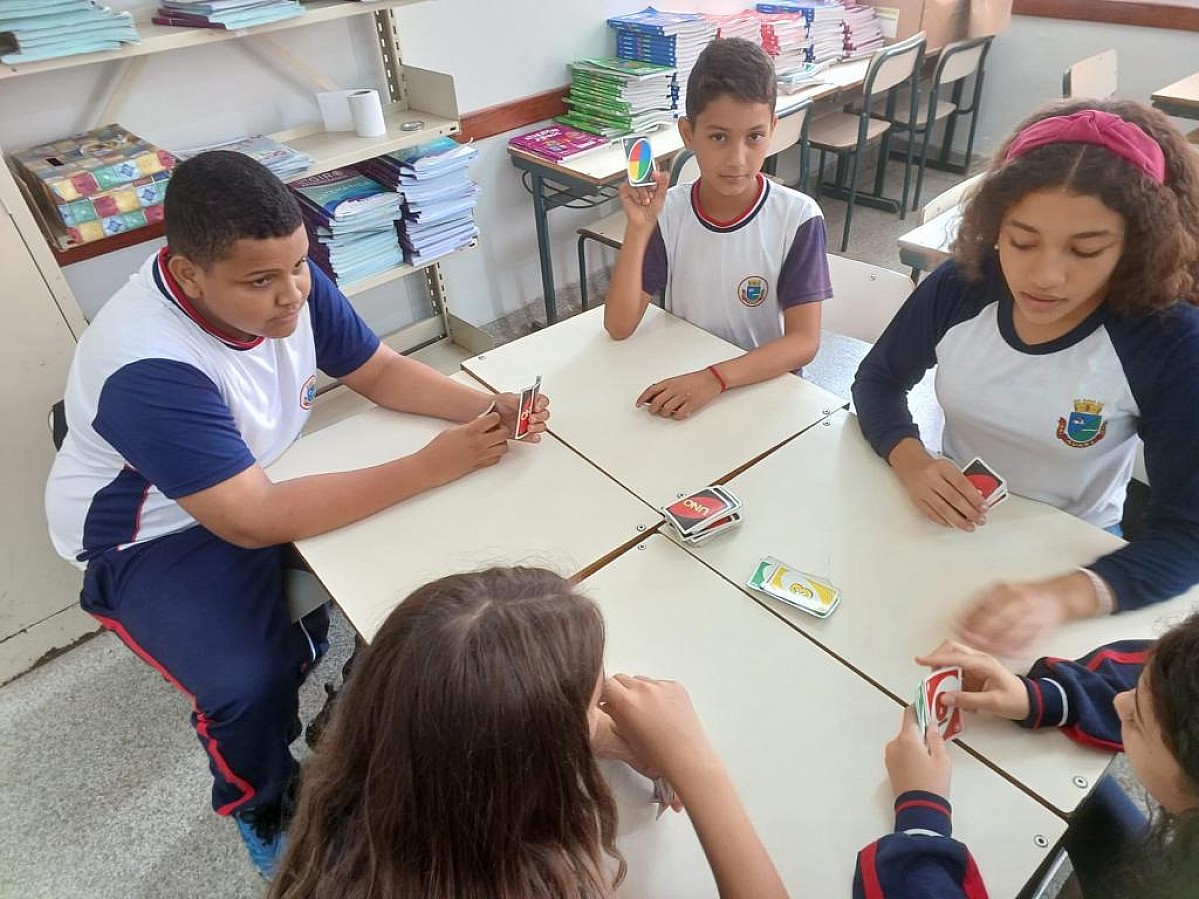 Escolas municipais incentivam participação no SAEB