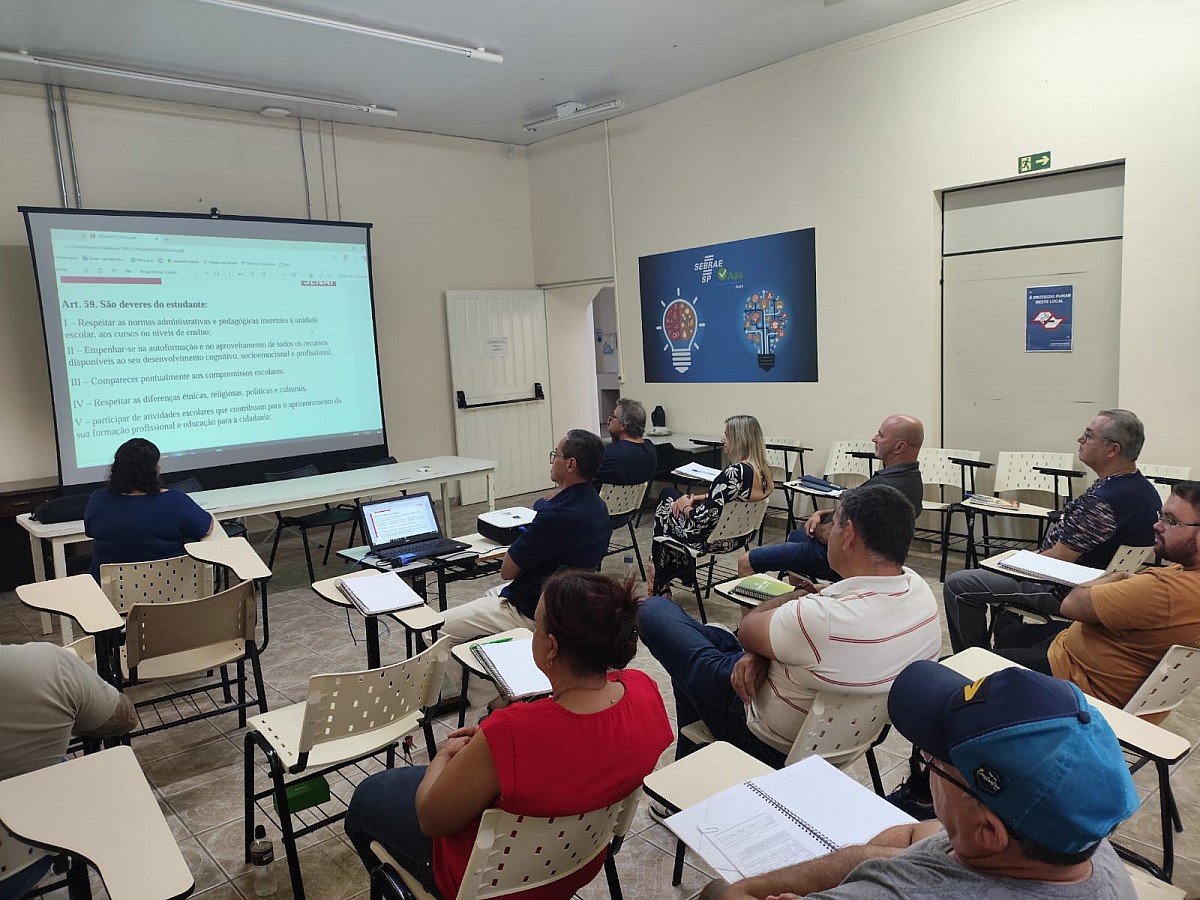 Curso de Pintura Imobiliária ministrado pelo SENAI segue até julho