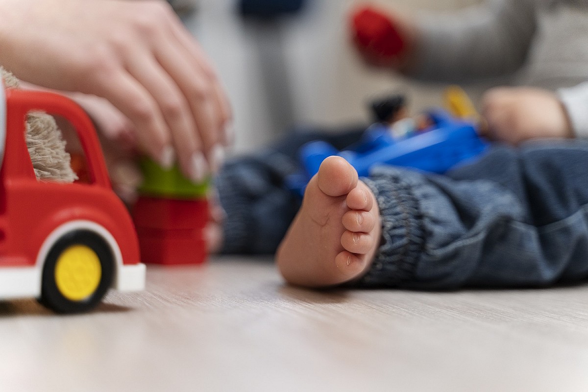 Bebê é socorrido por servidoras em creche municipal de Avaré