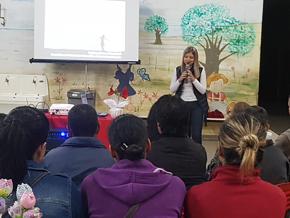 Palestra e exposição encerram projeto semestral do EJA