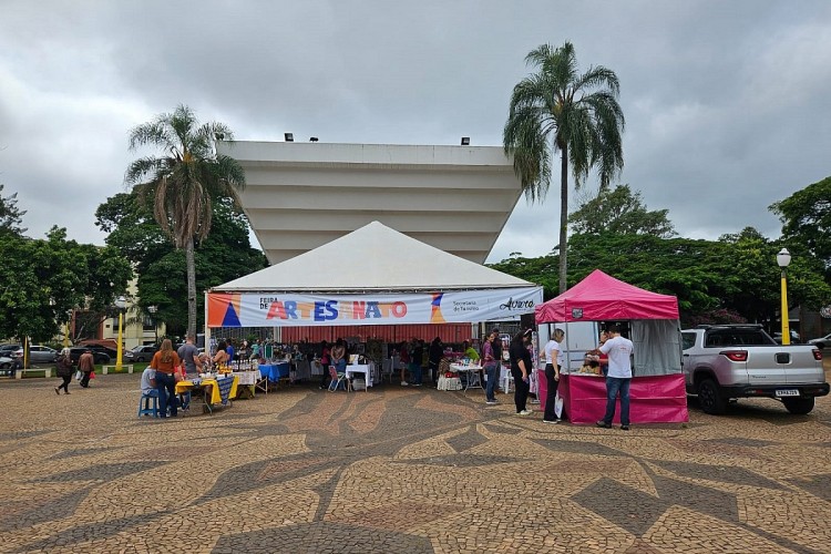 Concha Acústica e Camping recebem Feira do Artesanato no feriado prolongado