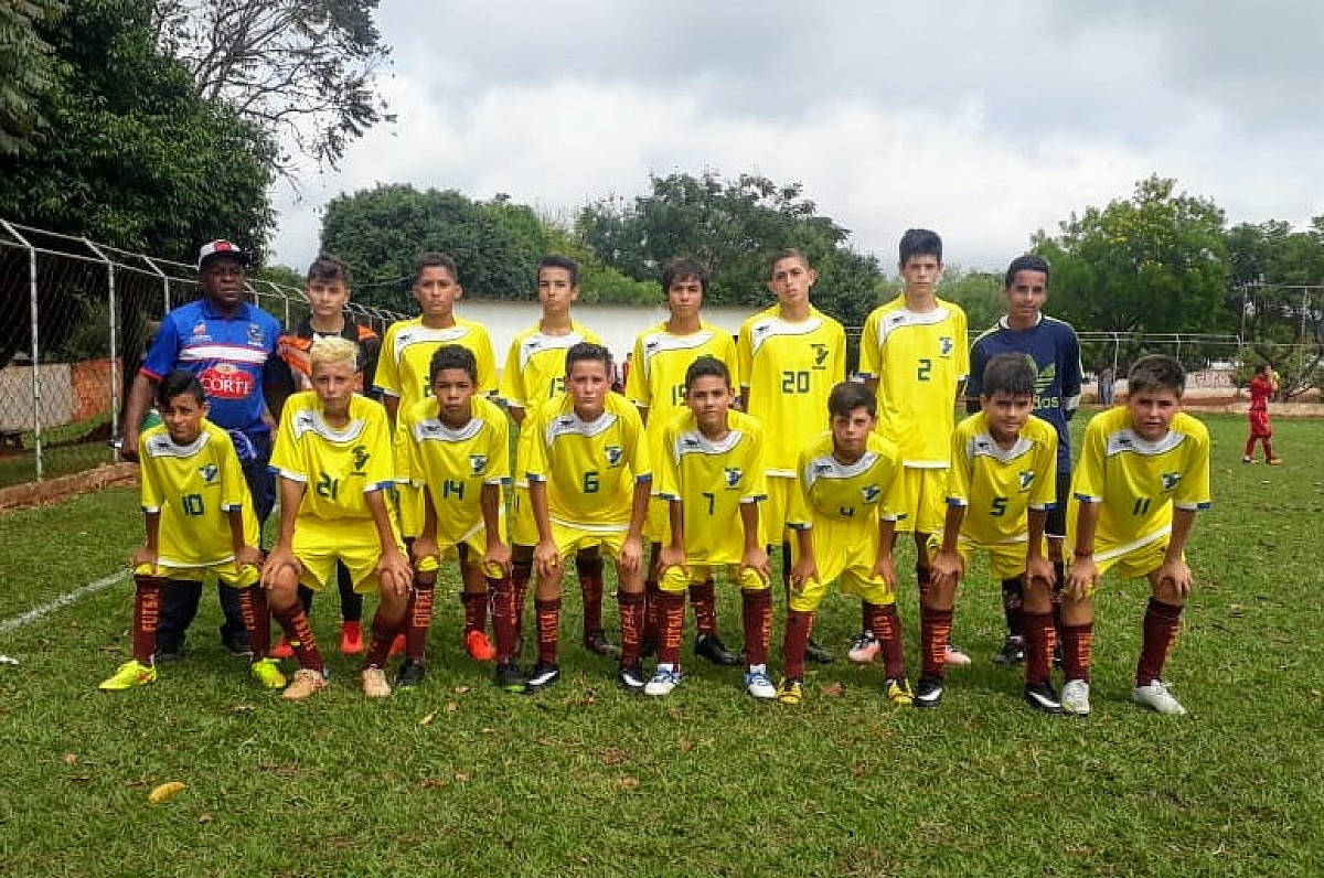 Futebol masculino se classifica para a 2ª fase do torneio Menores