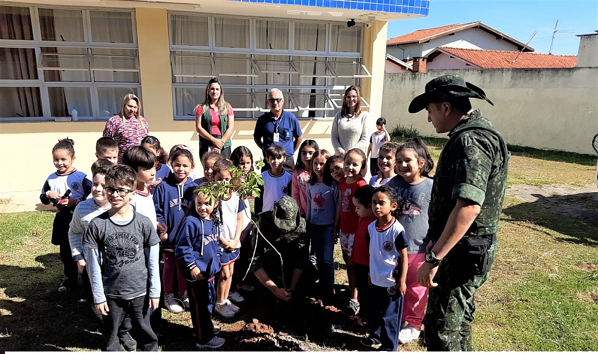 Celebração do Dia do Meio Ambiente mobiliza 600 alunos em Avaré