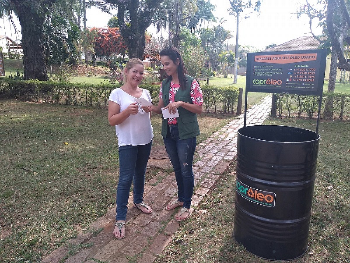 Escolas municipais recebem ecopontos para coleta de óleo usado