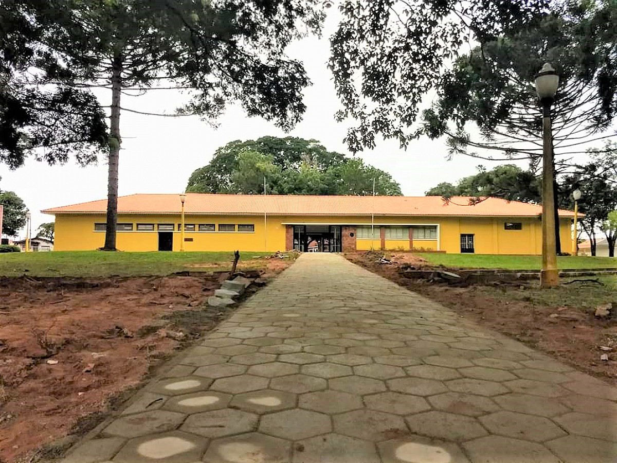 Biblioteca Municipal lança “Drive-Thru da Leitura”