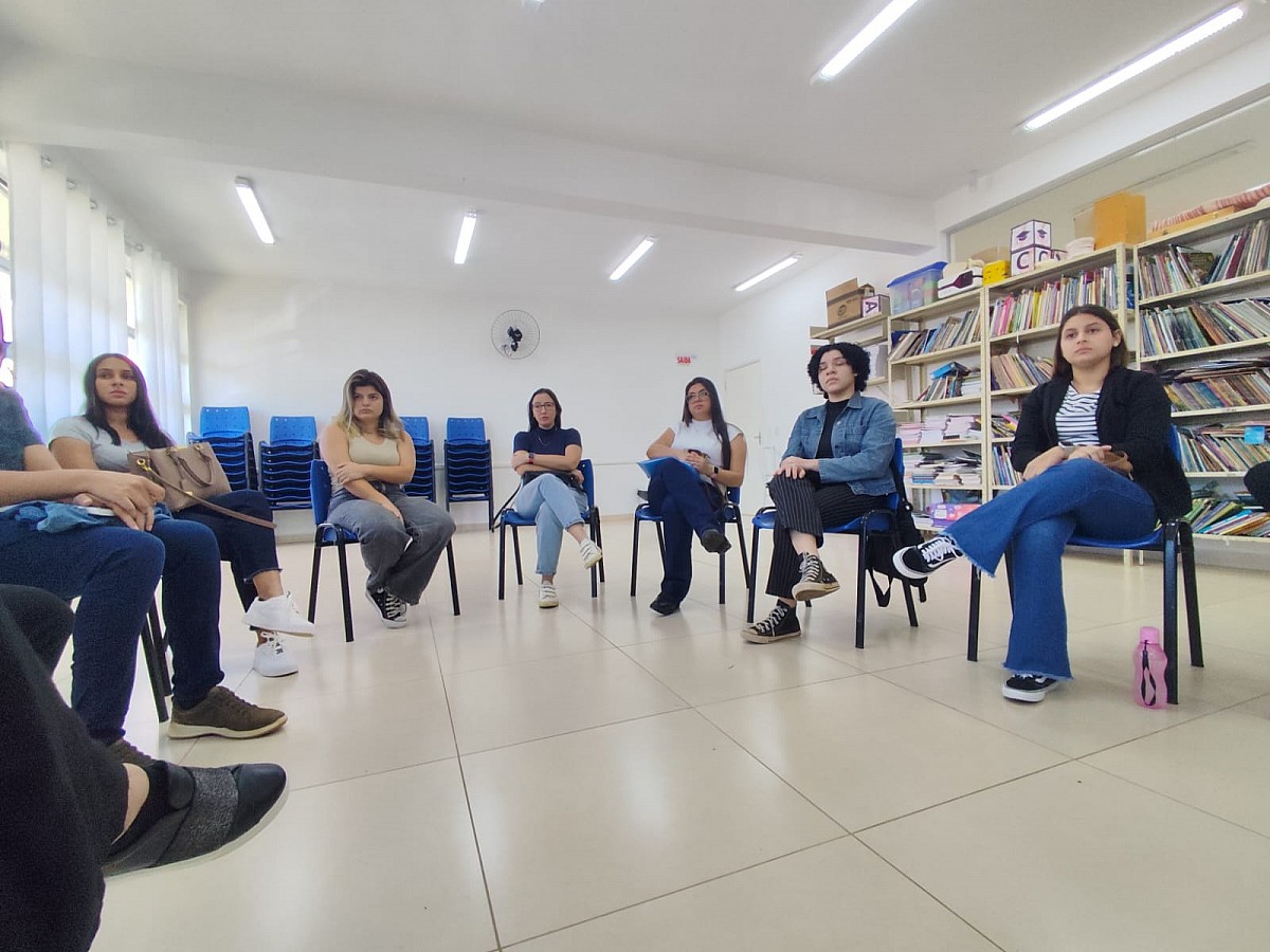 Acolher para Incluir: novos profissionais recebem formação para atuar com crianças com deficiência na rede