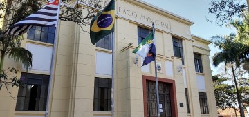 Servidores municipais têm reposição salarial de 10%