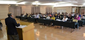 Curso sobre saúde feminina reúne médicos e enfermeiros em Avaré