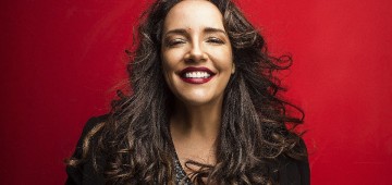 Cantora Ana Carolina será patrona da 40ª Fampop