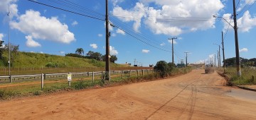 Prefeitura prepara pavimentação da Avenida Cunha Bueno