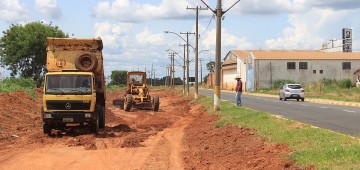 Iniciadas obras para pavimentação da segunda faixa da Avenida Cunha Bueno