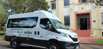 Van com acessibilidade é o mais novo item da Frota Municipal