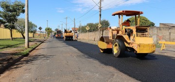 Avenida Getúlio Vargas é recapeada pela Prefeitura de Avaré