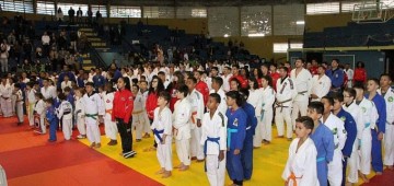 1ª Copa de Judô reúne mais de 300 atletas em Avaré
