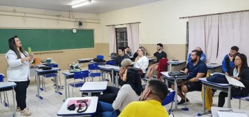 Projetos de inclusão do município são apresentados a estudantes de Educação Física