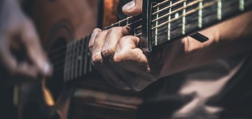 Músico João Gabriel e convidados se apresentam nesta quinta, 22, no Centro Cultural