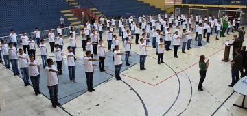 Dispensados do Serviço Militar participam de solenidade no “Kim Negrão”